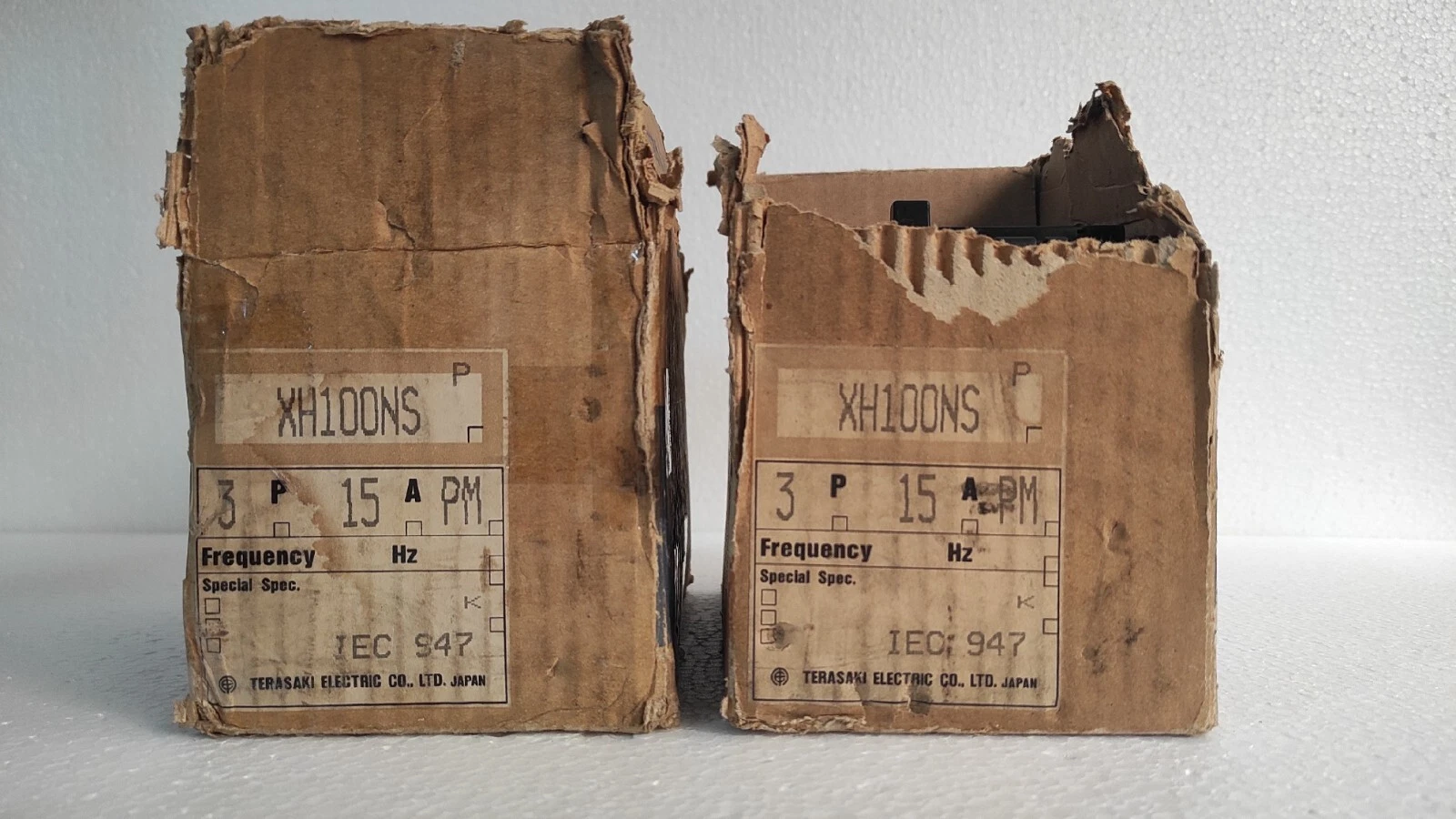 admin/uploads/uploads/Terasaki 3 Pole Circuit Breaker_1.webp